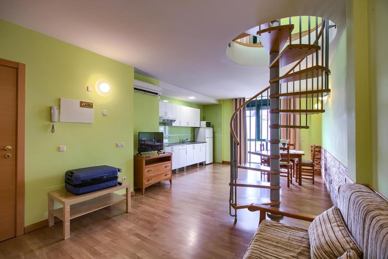 Apartamentos Barajas Madryt Zewnętrze zdjęcie