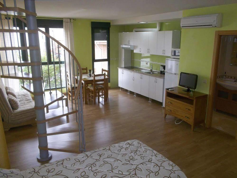 Apartamentos Barajas Madryt Zewnętrze zdjęcie